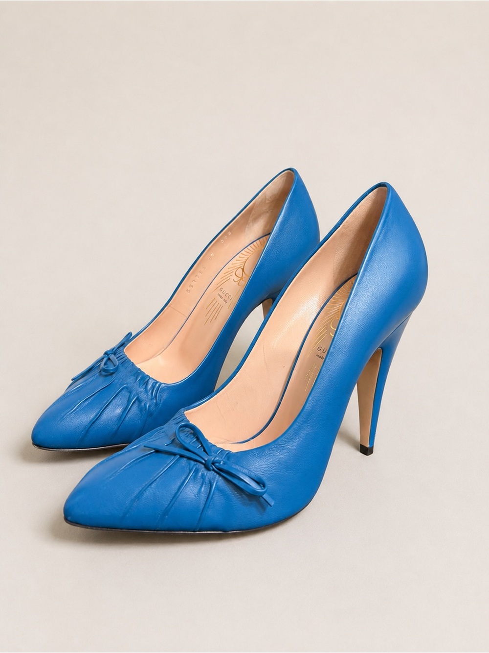 Gucci Charlotte Riviera Blue Leather Pumps Size 38